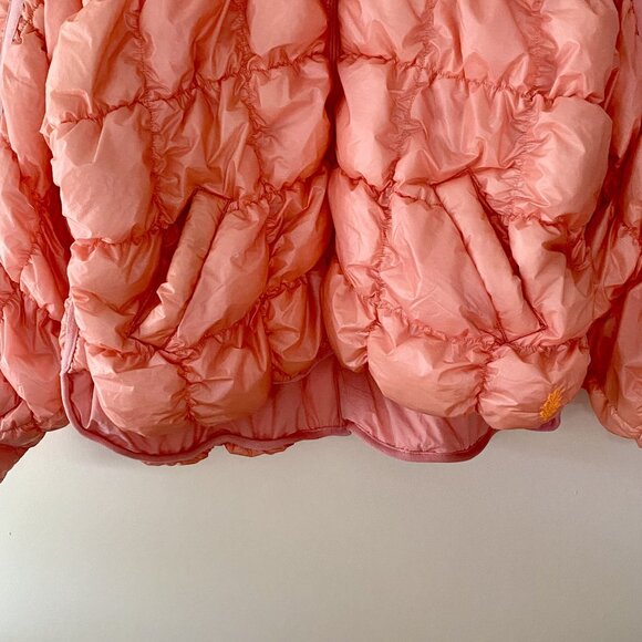 Free People Movement Color Changing Scrunch Pippa Packable Puffer NWOT - Picture 8 of 9